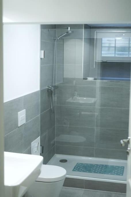 Central, Cozy & Beautiful Designed 2-Rooms Apt. Near River Berlin Exterior foto