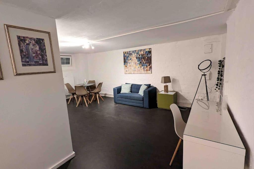 Central, Cozy & Beautiful Designed 2-Rooms Apt. Near River Berlin Exterior foto