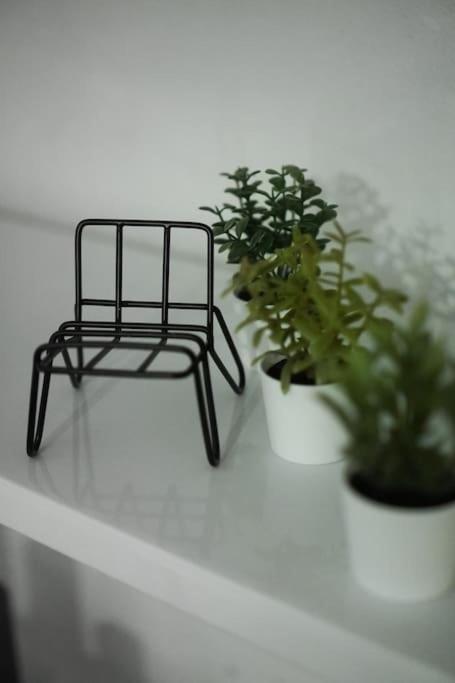 Central, Cozy & Beautiful Designed 2-Rooms Apt. Near River Berlin Exterior foto